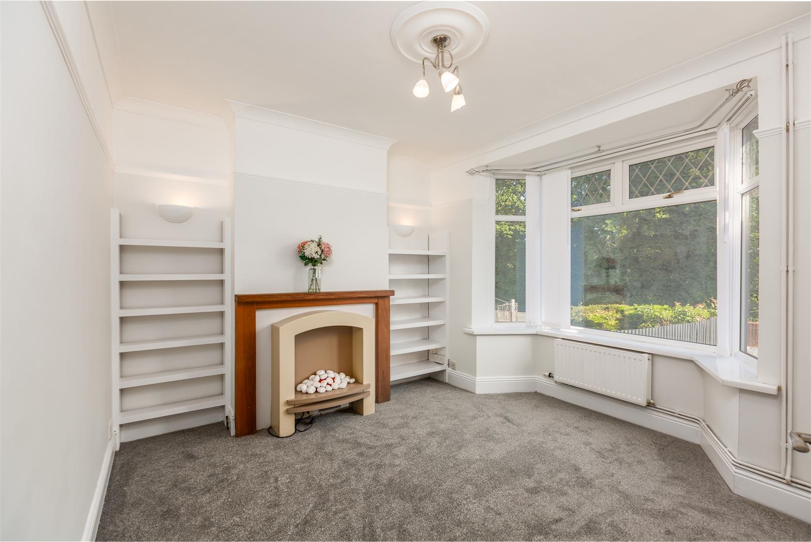 Cwmbach Road, Fforestfach, Swansea, SA5 5BN